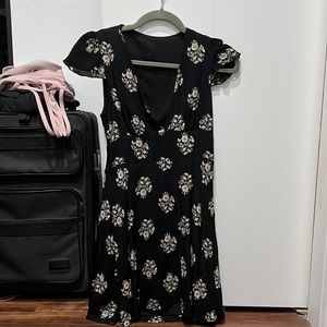 Aritzia Sunday Best Dress Size 2